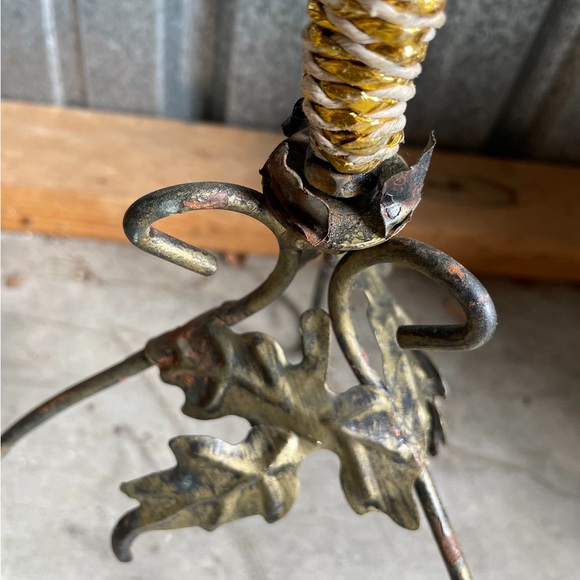 Vintage Flower / Umbrella Floor Steel Vase Stand - Picture 3 of 3